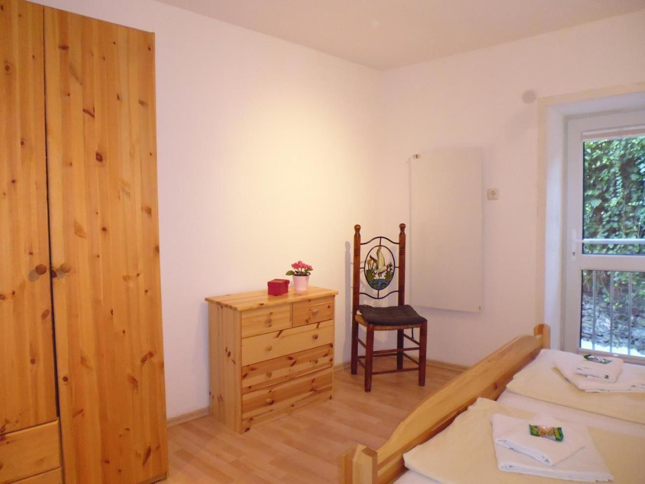 Mosel Ferienhaus Zell Экстерьер фото